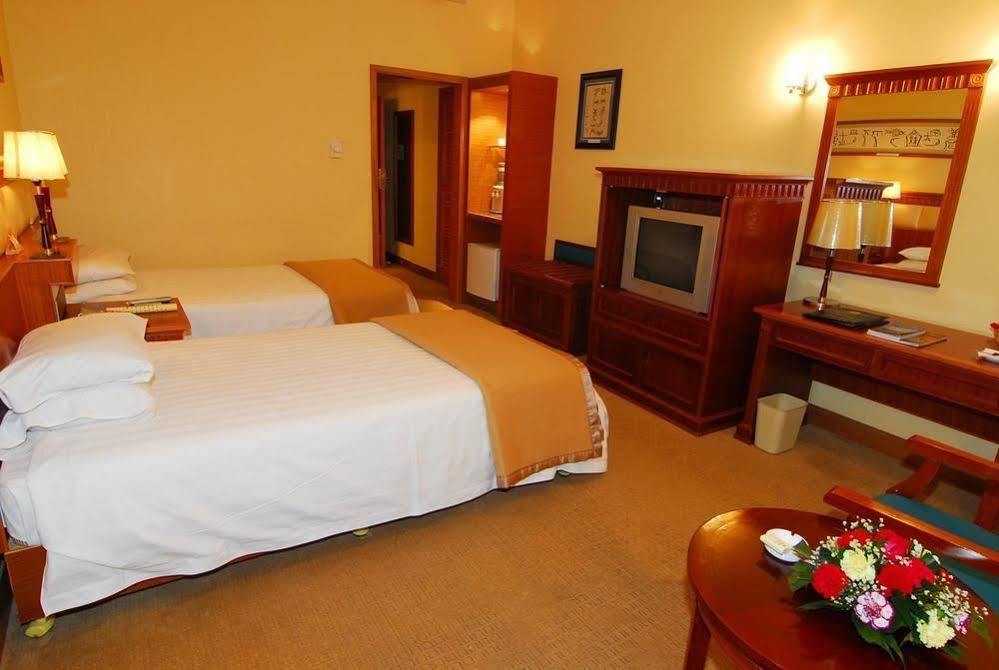 Adange Resort Hotel Lijiang (Yunnan) Exterior foto